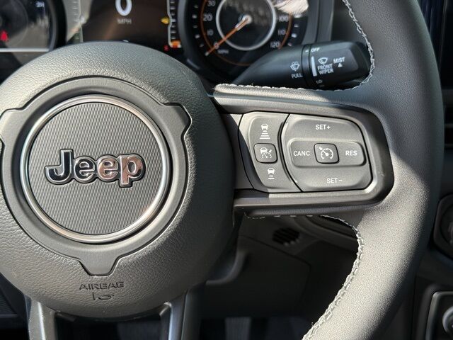 2025 Jeep Gladiator Sport Crestwood KY