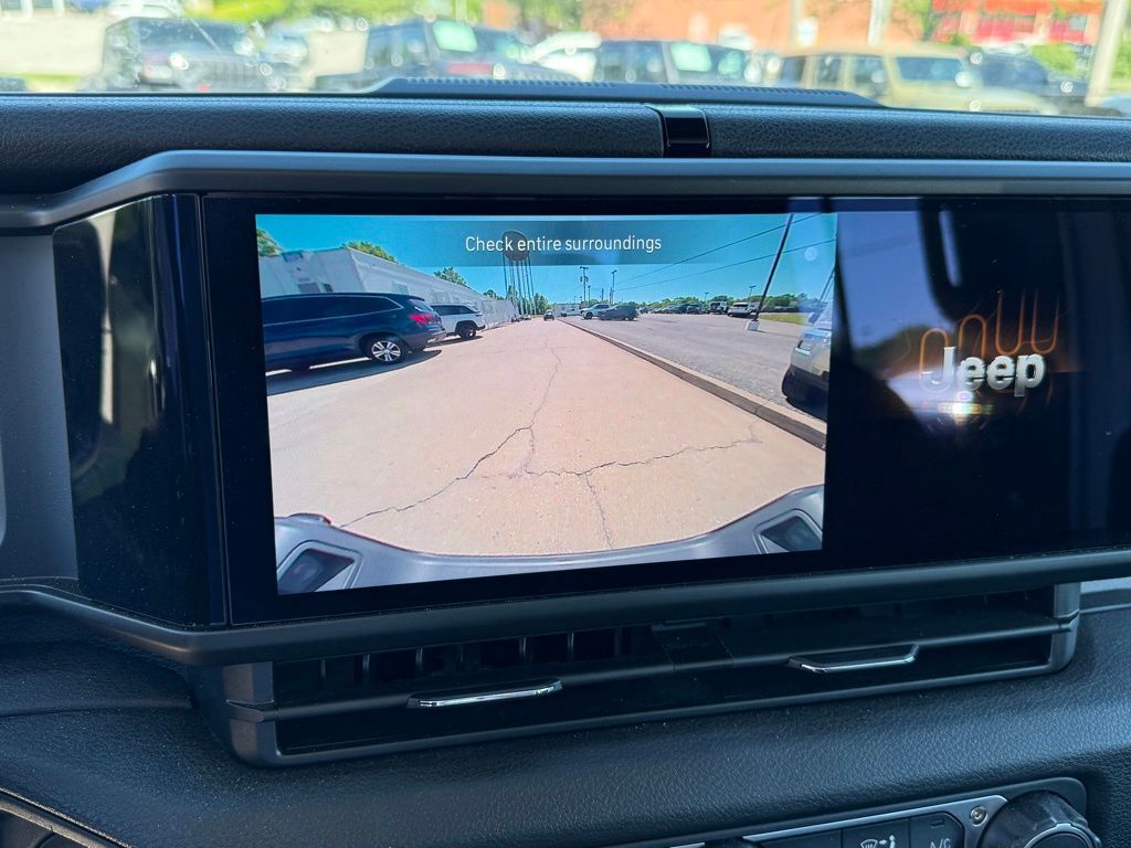 2025 Jeep Gladiator Sport Crestwood KY