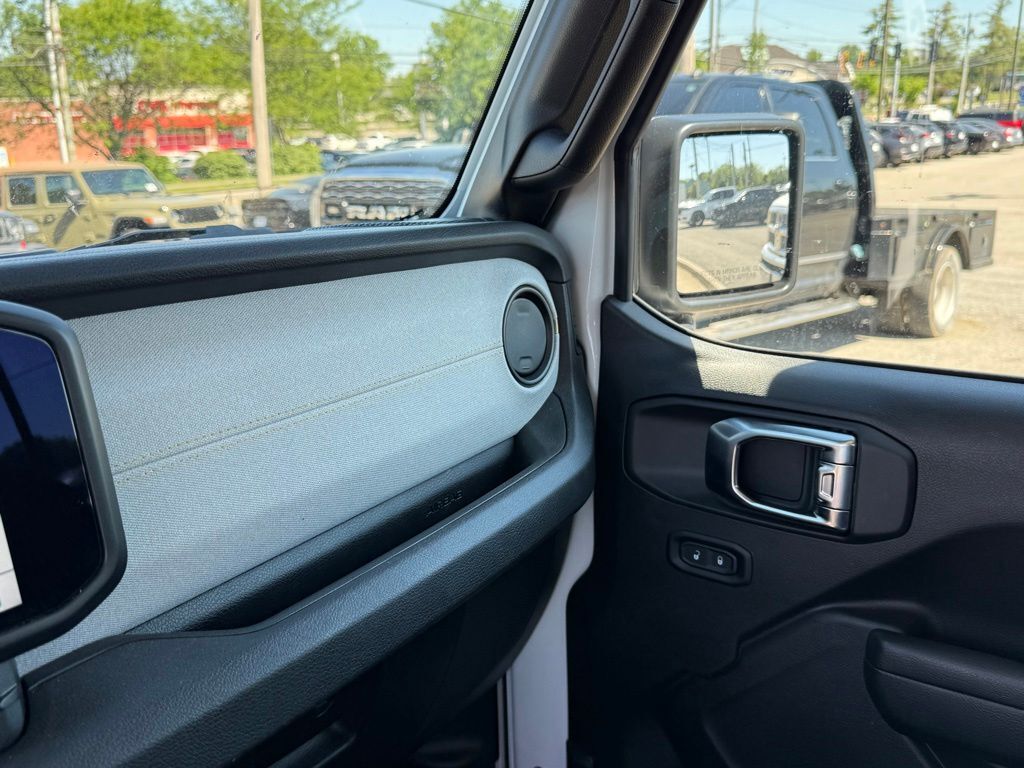 2025 Jeep Gladiator Sport Crestwood KY