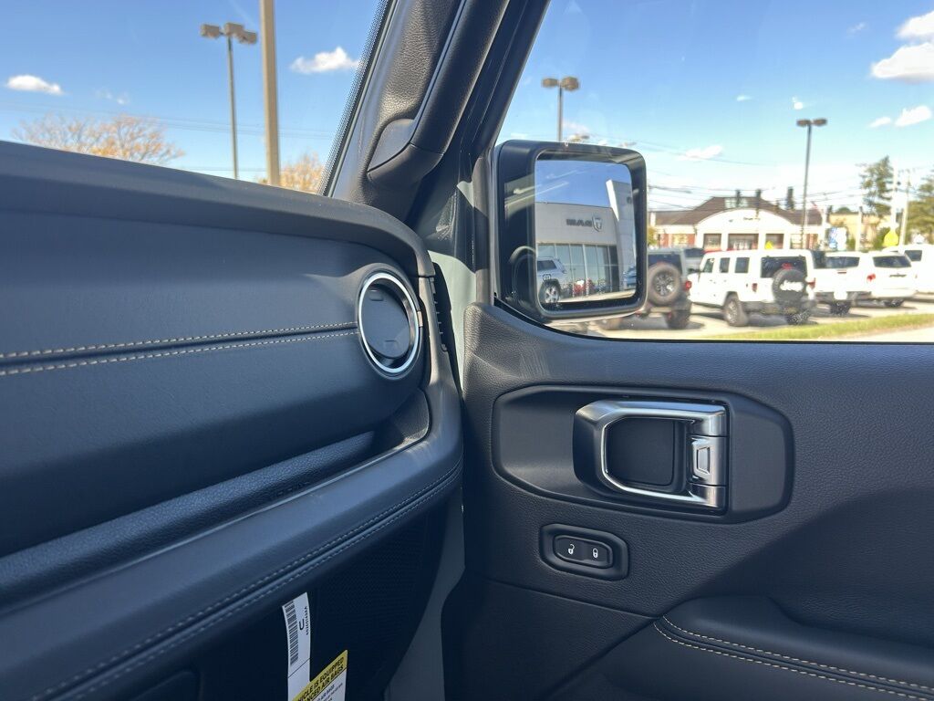 2025 Jeep Gladiator Sport Crestwood KY