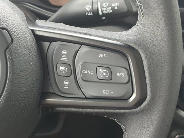 2025 Jeep Gladiator Sport Appleton WI