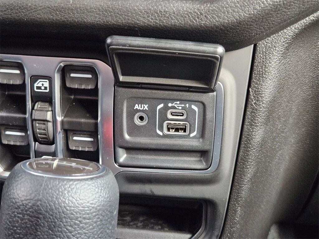 2025 Jeep Gladiator Sport Gresham OR