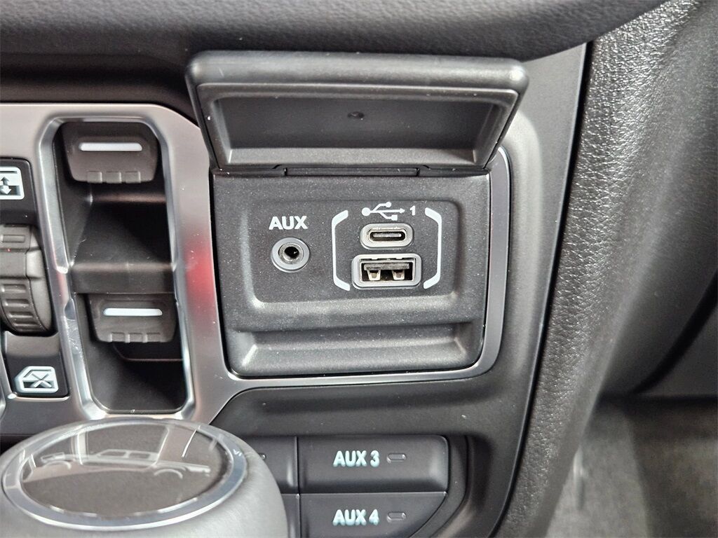 2025 Jeep Gladiator Sport Gresham OR