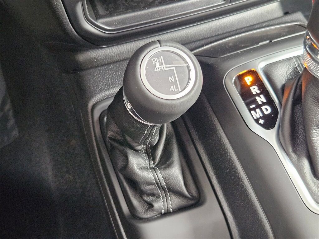 2025 Jeep Gladiator Sport Gresham OR
