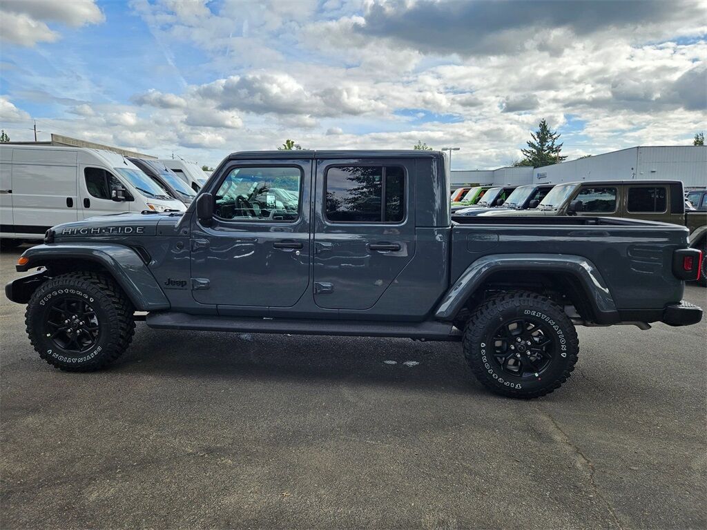 2025 Jeep Gladiator Sport Gresham OR