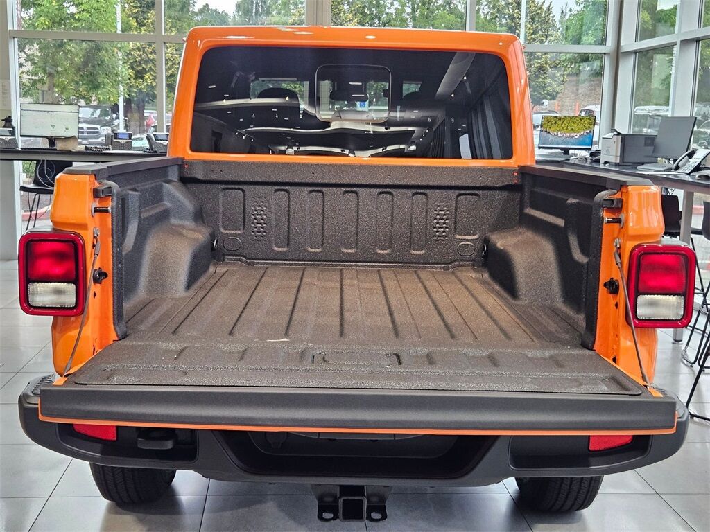 2025 Jeep Gladiator Sport Gresham OR