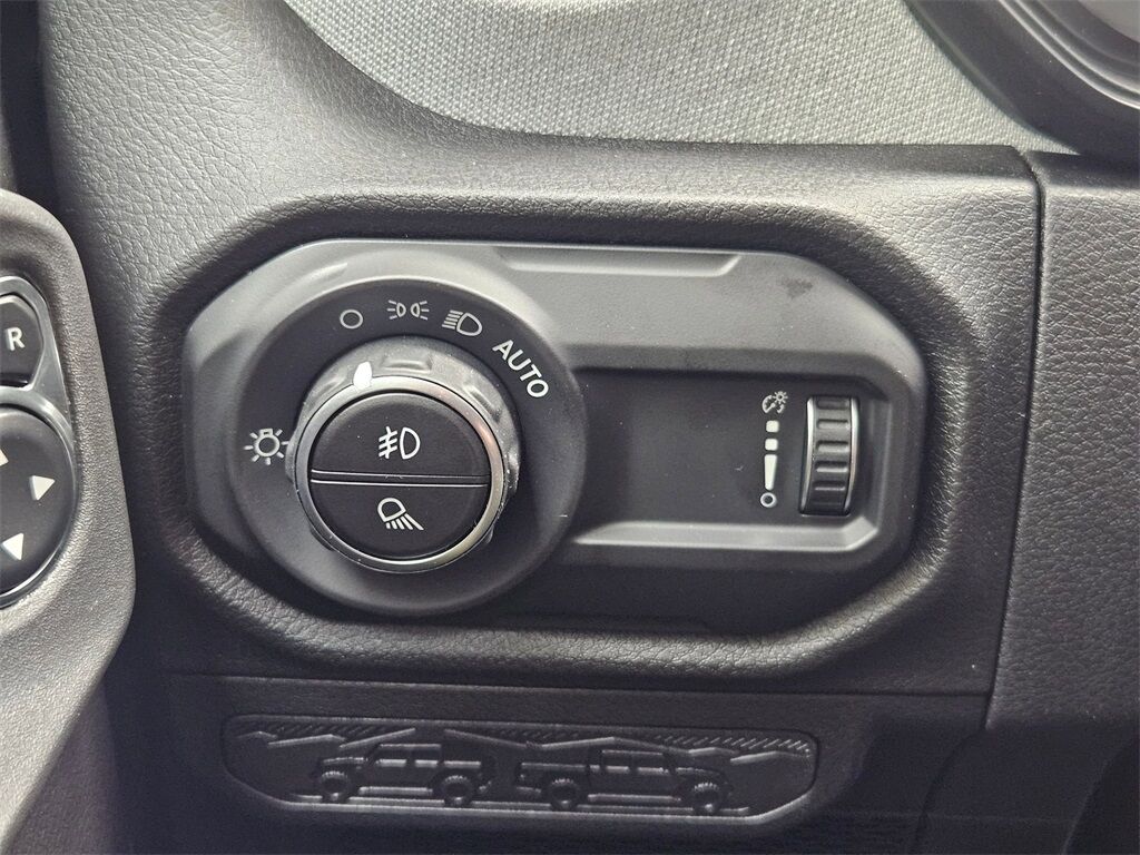 2025 Jeep Gladiator Sport Gresham OR