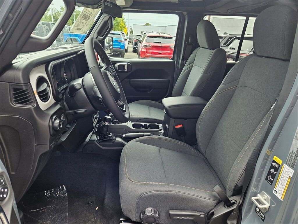 2025 Jeep Gladiator Sport Gresham OR