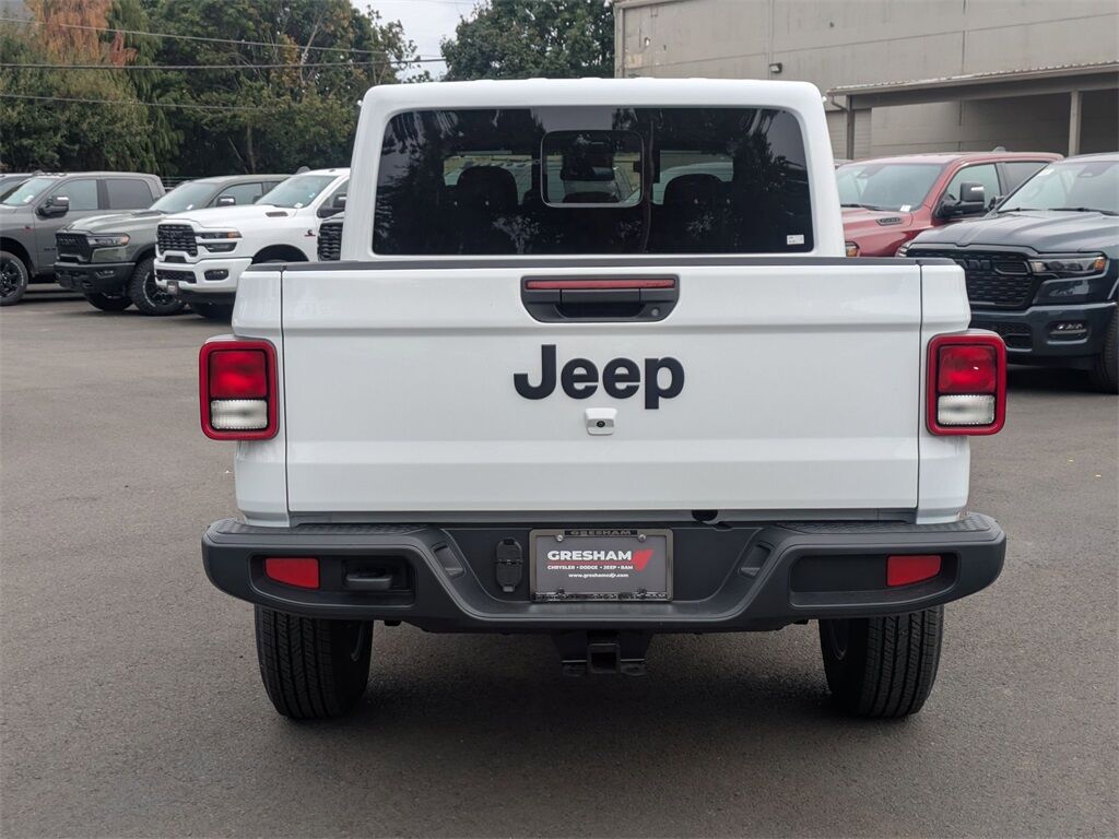 2025 Jeep Gladiator Sport Gresham OR