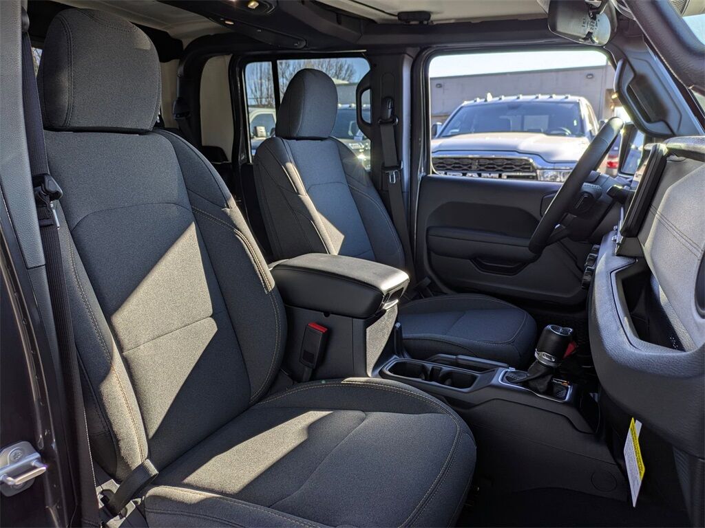 2025 Jeep Gladiator Sport Gresham OR