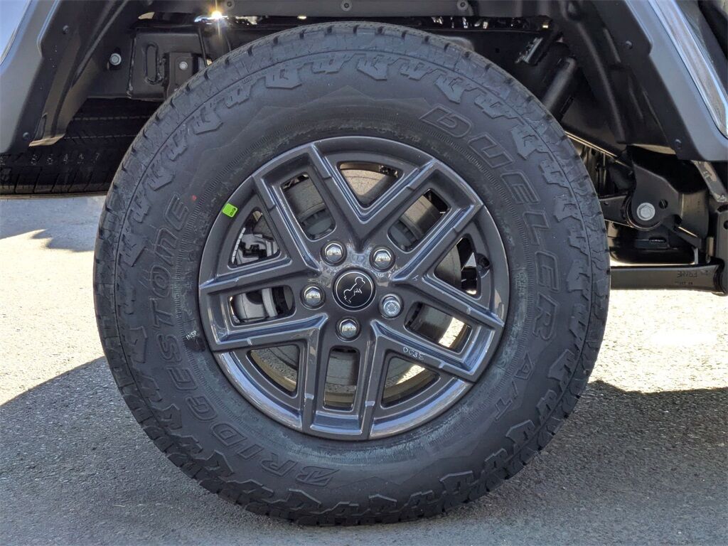 2025 Jeep Gladiator Sport Gresham OR