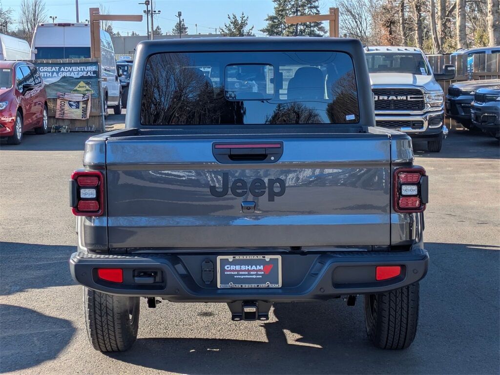 2025 Jeep Gladiator Sport Gresham OR