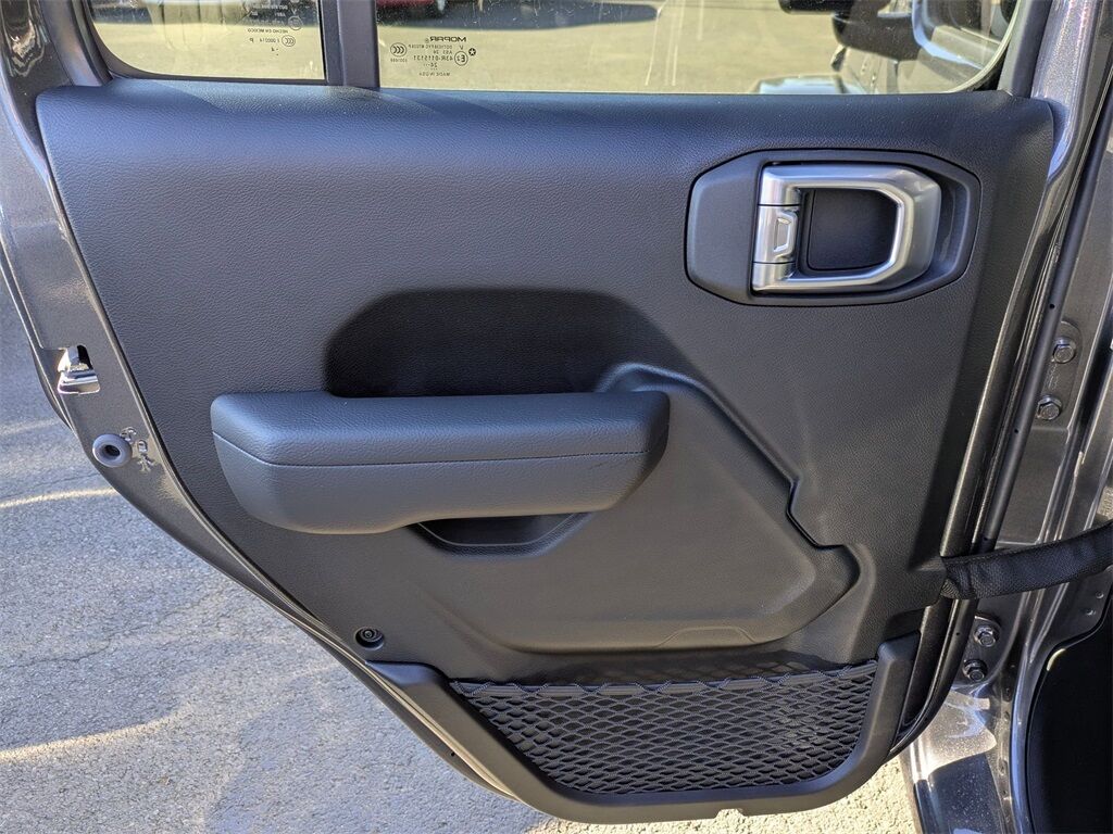 2025 Jeep Gladiator Sport Gresham OR