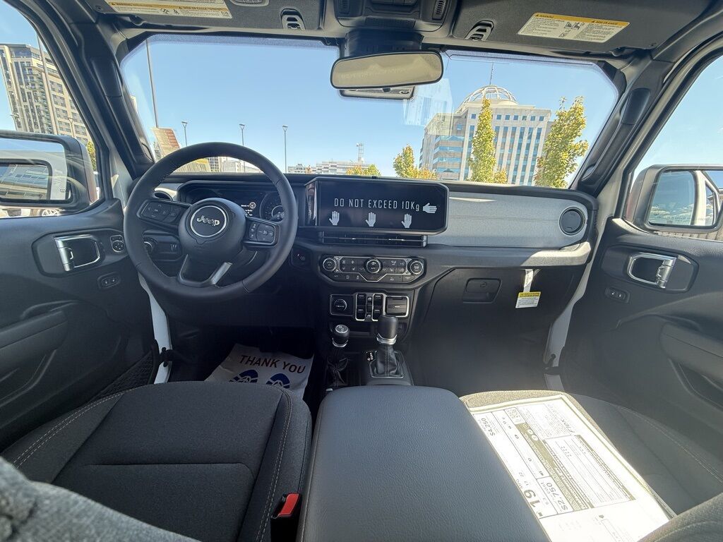 2025 Jeep Gladiator Sport Portland OR