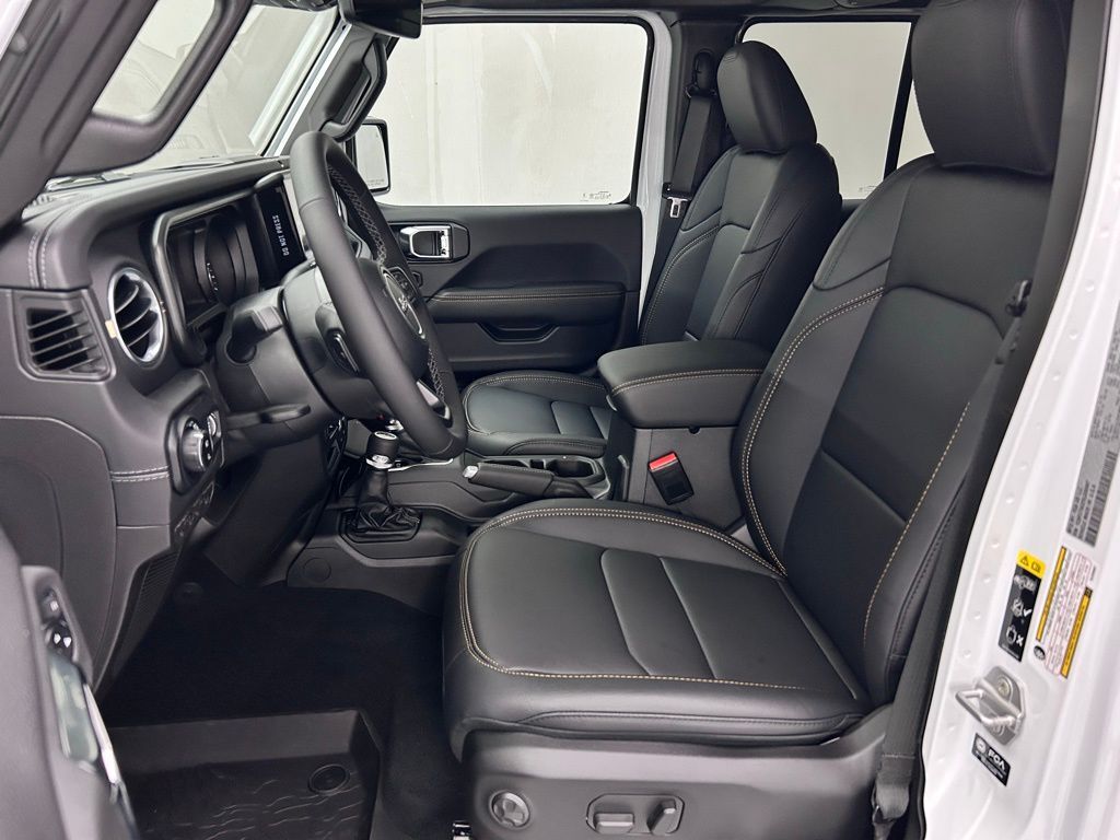 2025 Jeep Gladiator Sport Portland OR