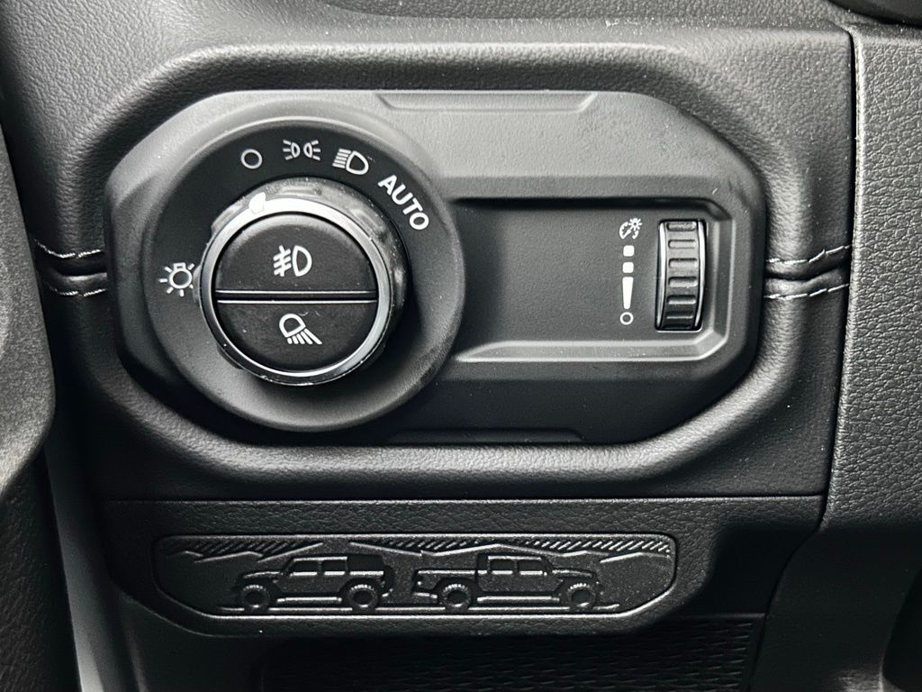 2025 Jeep Gladiator Sport Portland OR