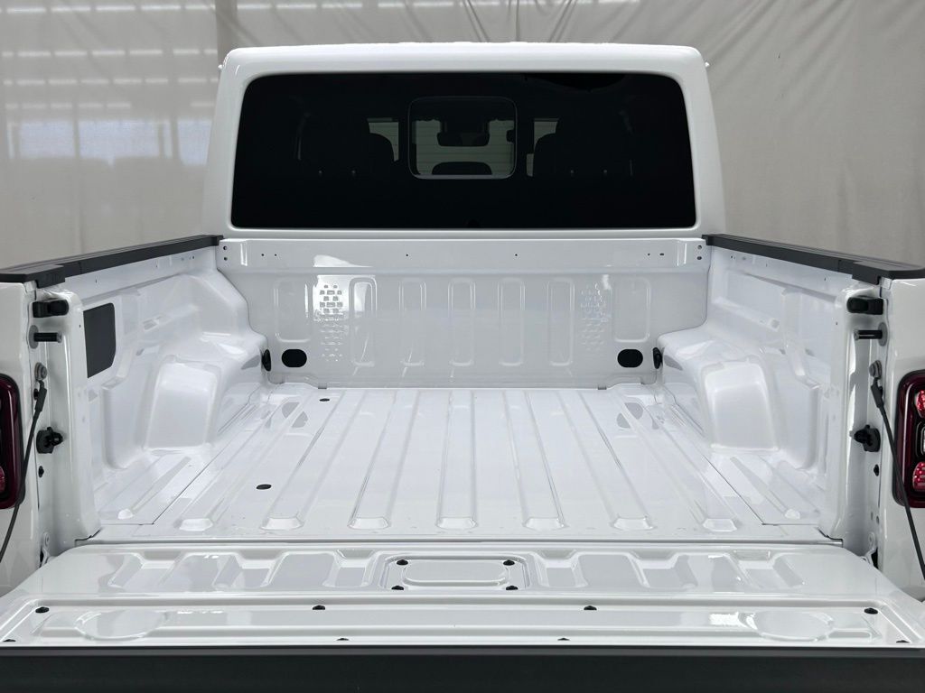 2025 Jeep Gladiator Sport Portland OR