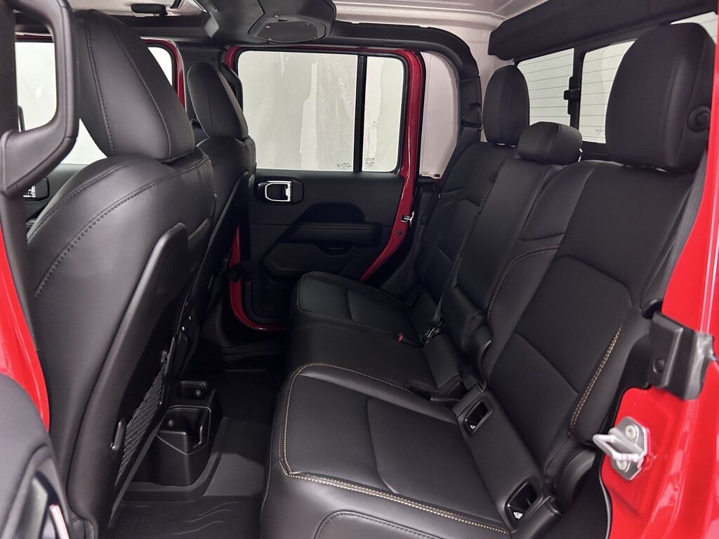 2025 Jeep Gladiator Sport Portland OR