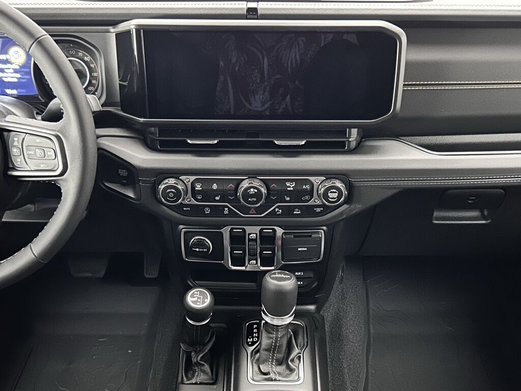 2025 Jeep Gladiator Sport Portland OR