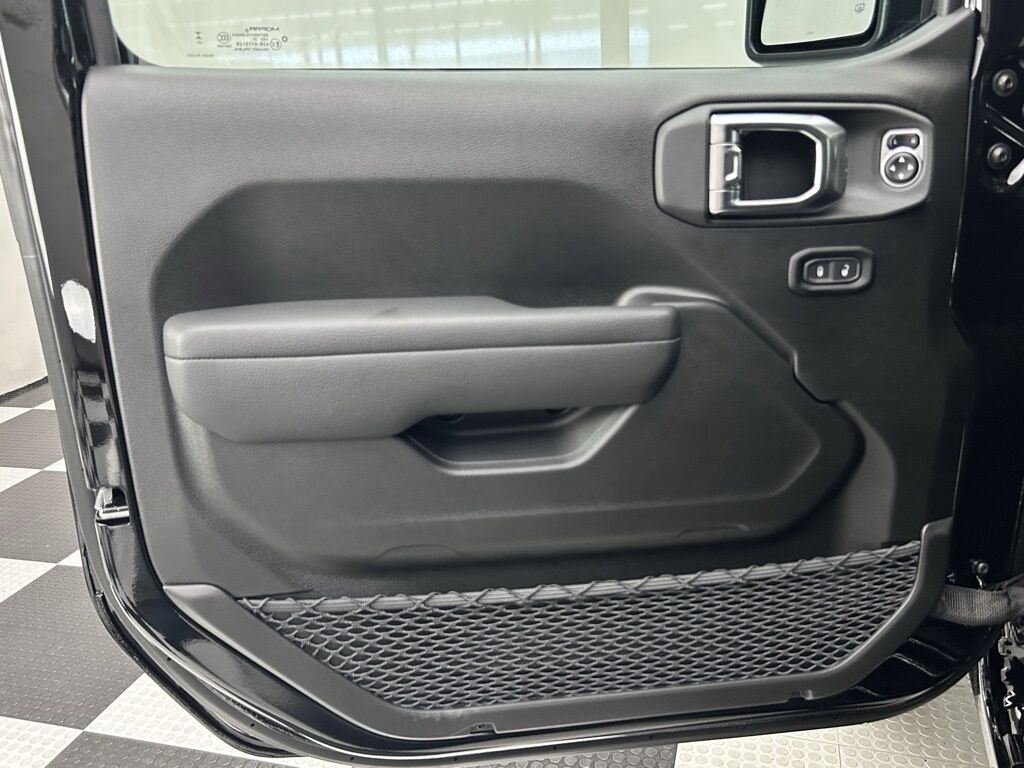 2025 Jeep Gladiator Sport Portland OR