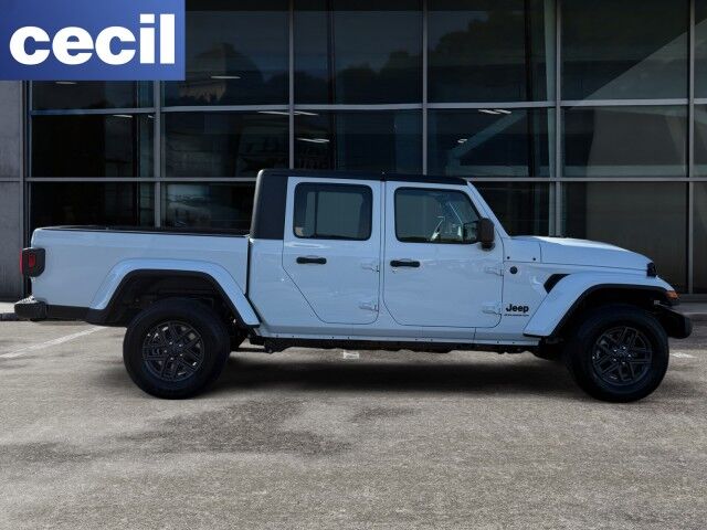 2025 Jeep Gladiator Sport S  TX