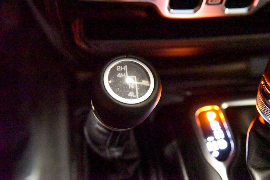 2025 Jeep Gladiator Sport S Akron OH