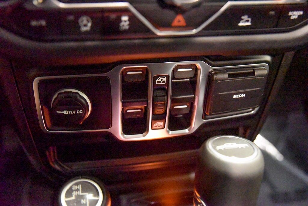 2025 Jeep Gladiator Sport S Akron OH