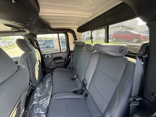 2025 Jeep Gladiator Sport S Crestwood KY