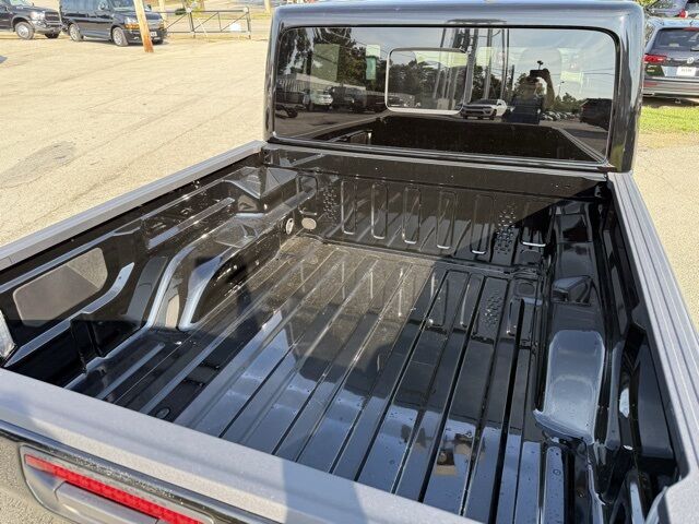 2025 Jeep Gladiator Sport S Crestwood KY