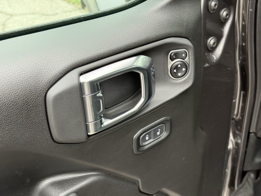 2025 Jeep Gladiator Sport S Crestwood KY