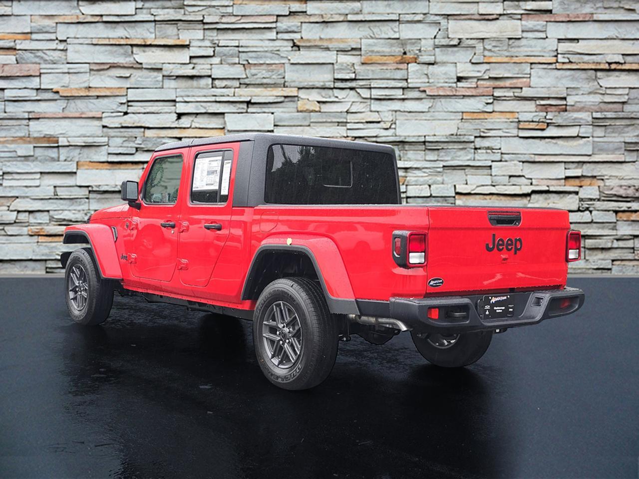 2025 Jeep Gladiator Sport S Dalton GA