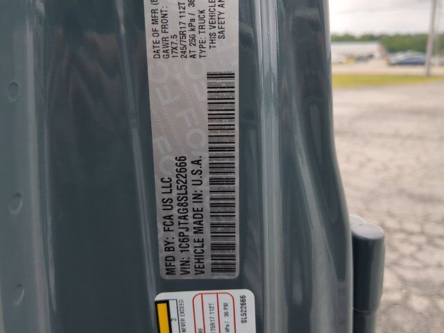 2025 Jeep Gladiator Sport S Appleton WI