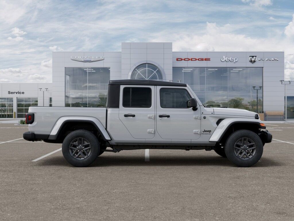 2025 Jeep Gladiator Sport S Owego NY