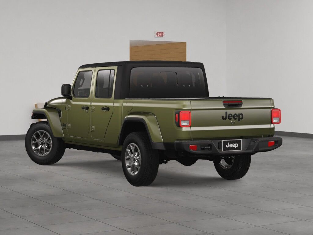 2025 Jeep Gladiator Sport S Owego NY