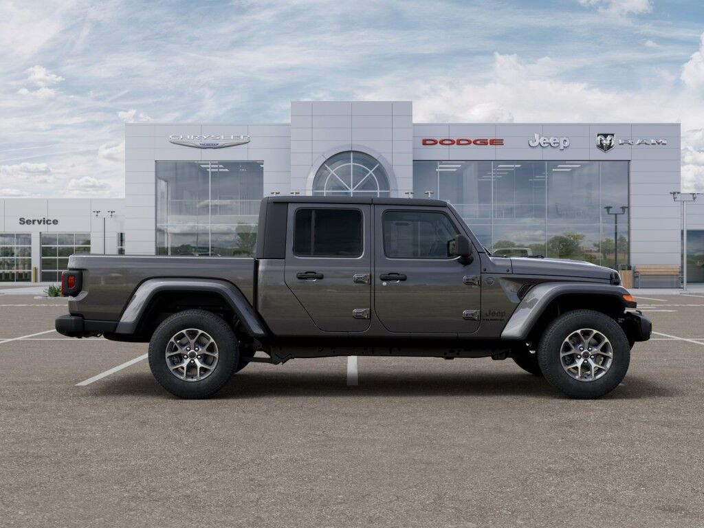 2025 Jeep Gladiator Sport S Owego NY