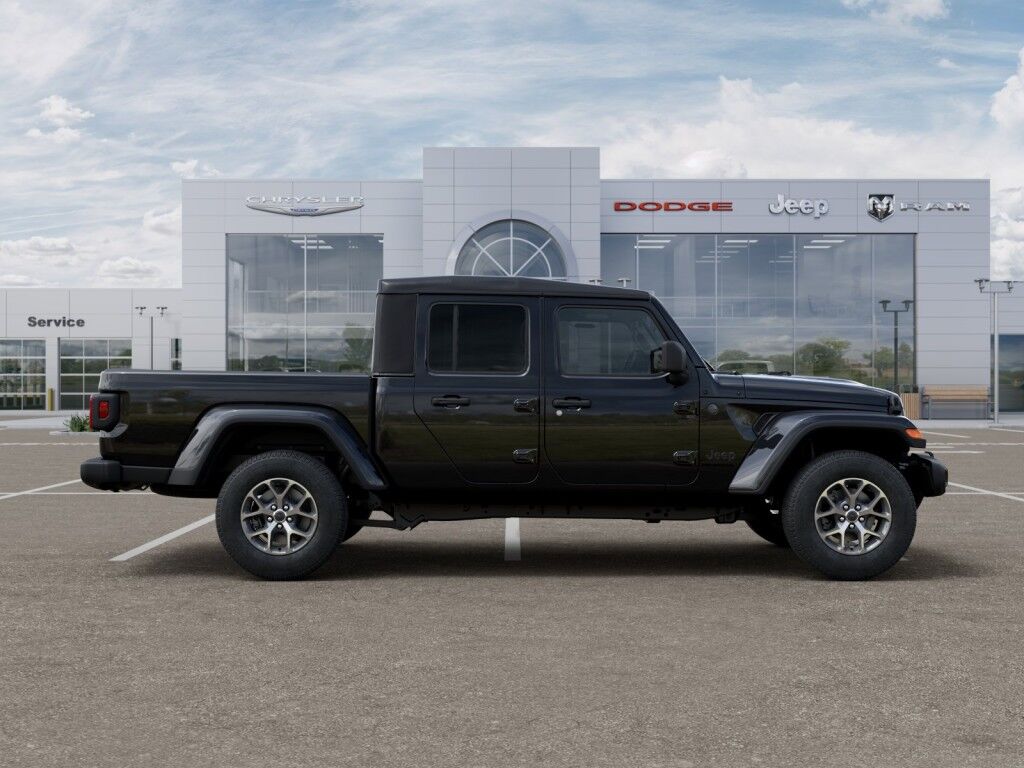 2025 Jeep Gladiator Sport S Owego NY