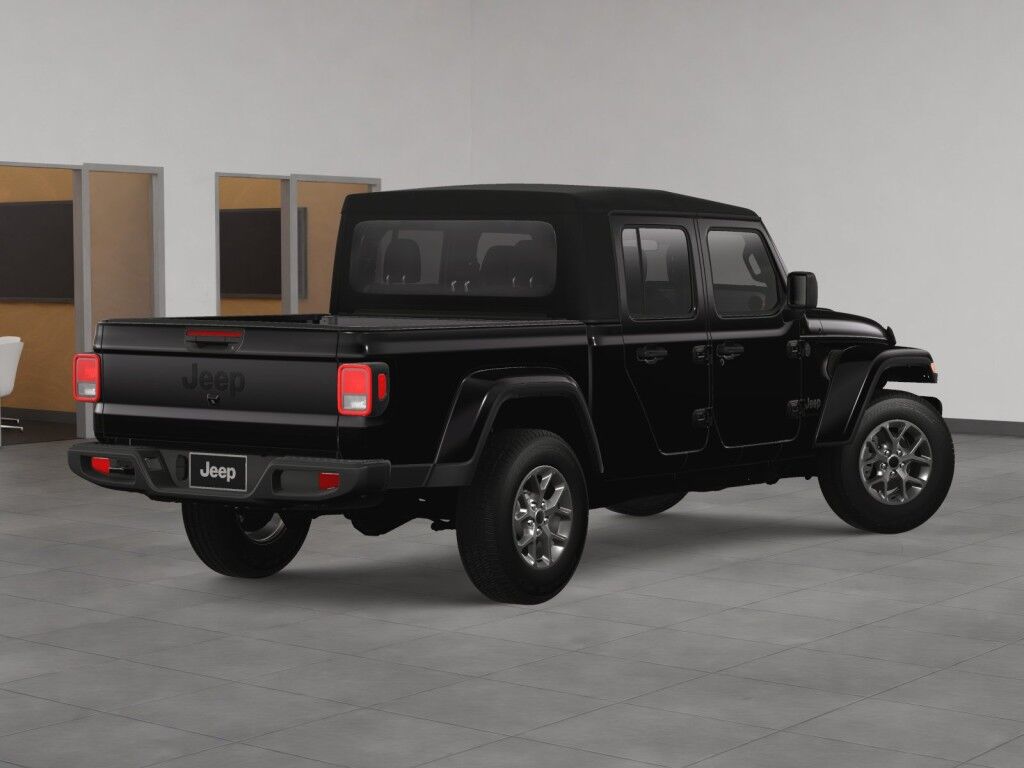 2025 Jeep Gladiator Sport S