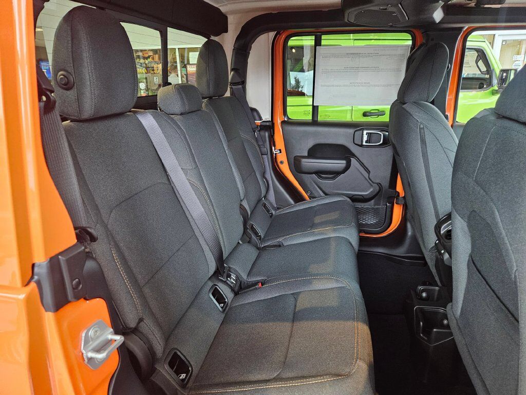 2025 Jeep Gladiator Sport S Gresham OR