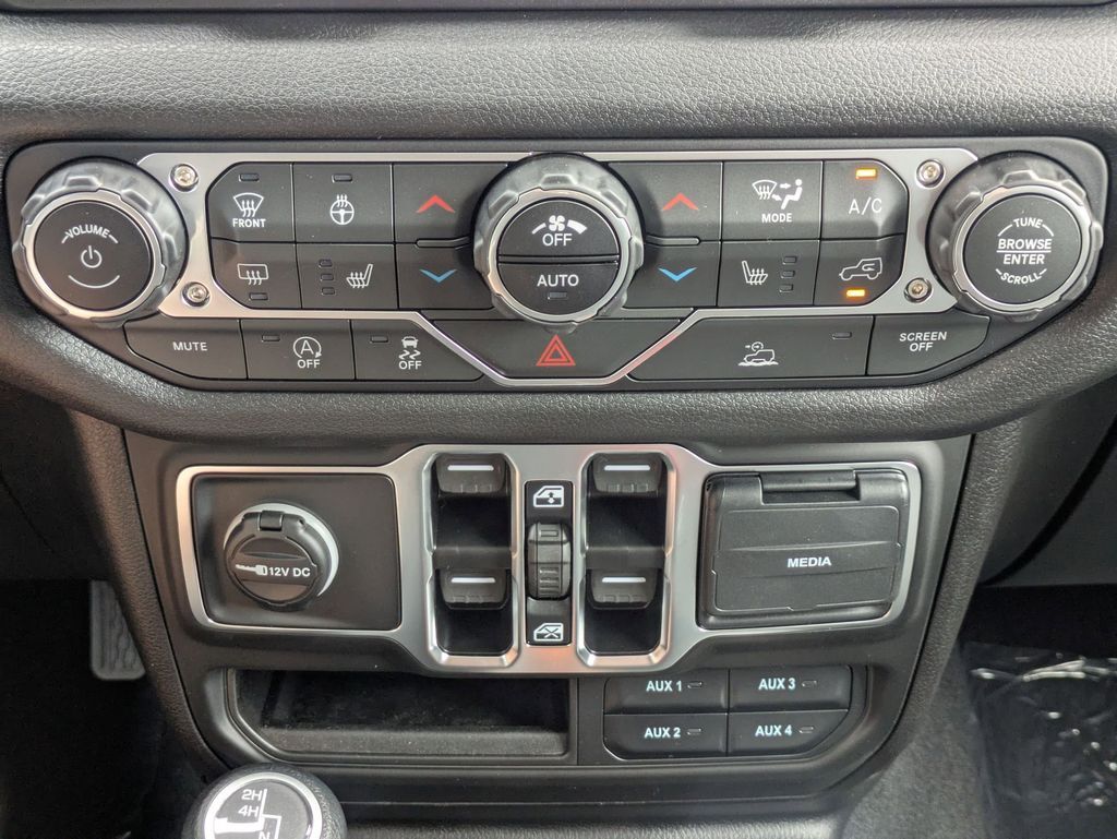 2025 Jeep Gladiator Sport S Gresham OR