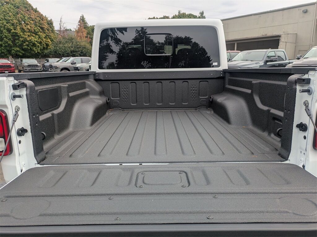 2025 Jeep Gladiator Sport S Gresham OR