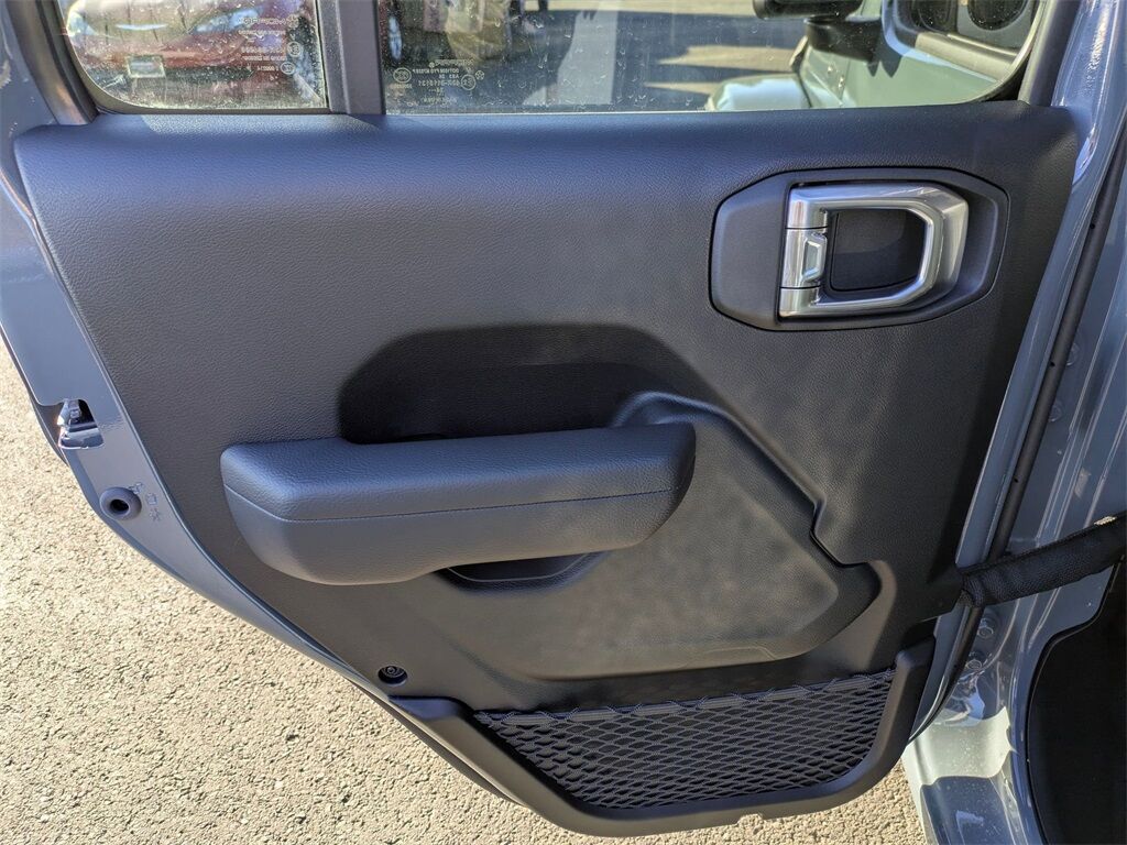 2025 Jeep Gladiator Sport S Gresham OR