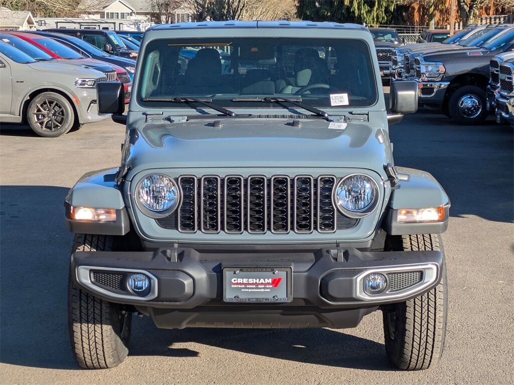 2025 Jeep Gladiator Sport S Gresham OR