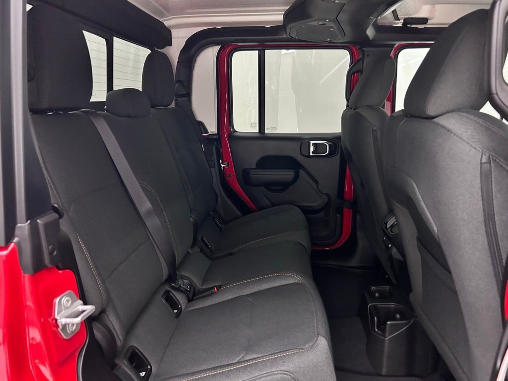 2025 Jeep Gladiator Sport S Portland OR