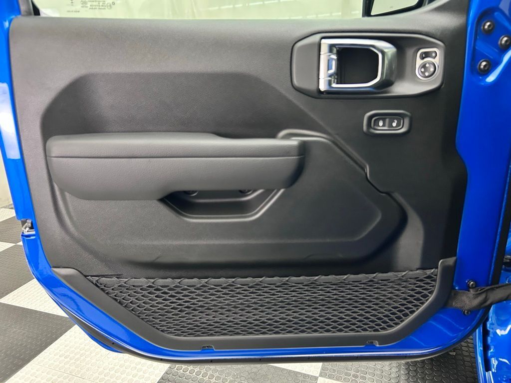 2025 Jeep Gladiator Sport S Portland OR