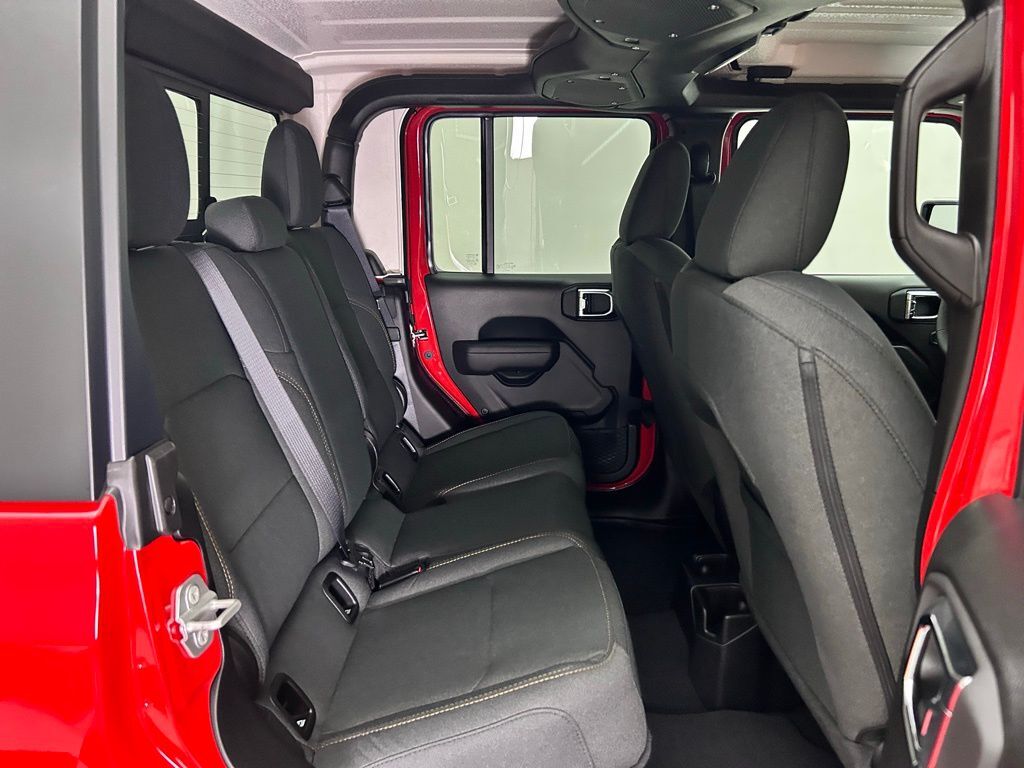 2025 Jeep Gladiator Sport S Portland OR