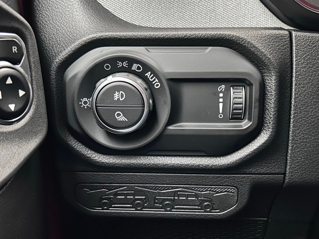 2025 Jeep Gladiator Sport S Portland OR