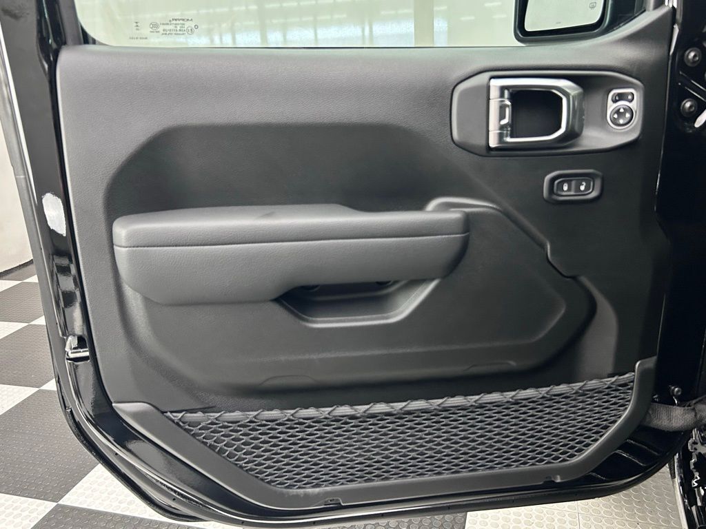 2025 Jeep Gladiator Sport S Portland OR