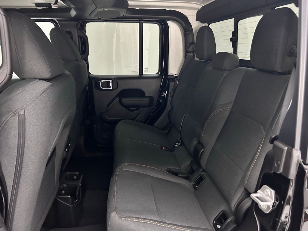 2025 Jeep Gladiator Sport S Portland OR