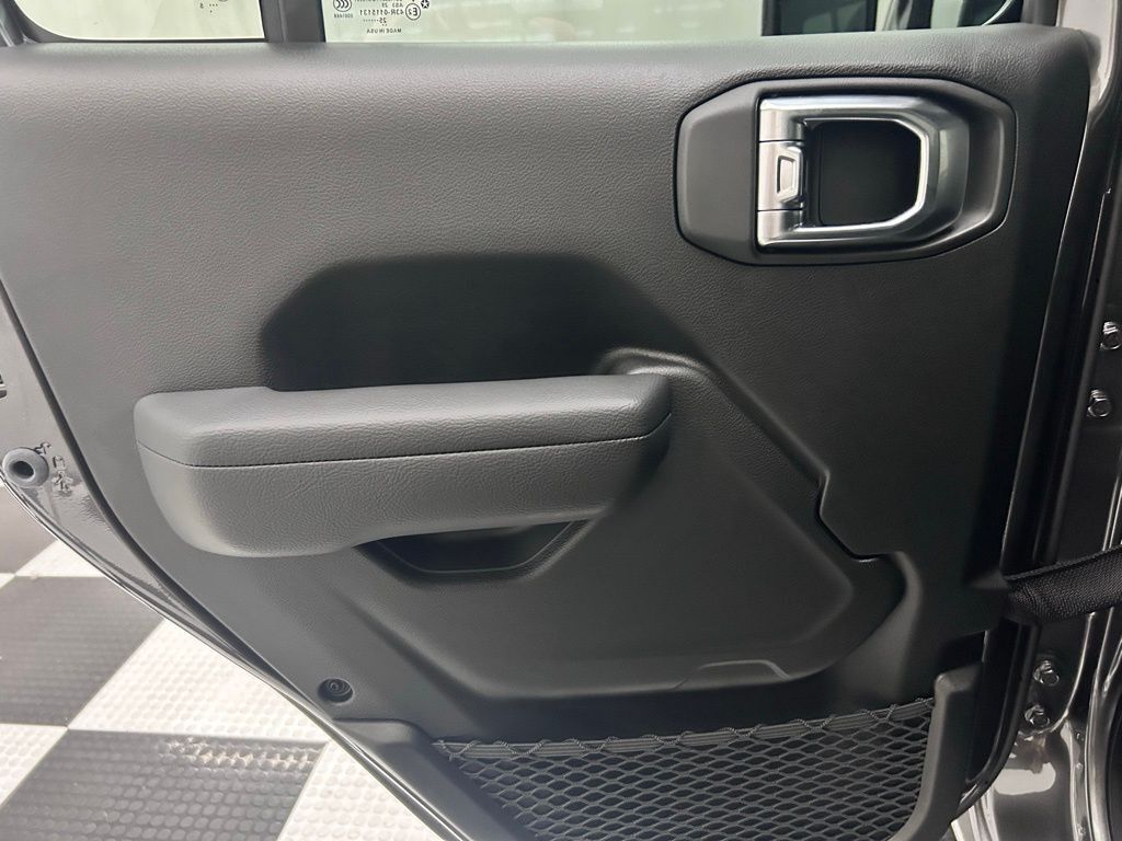 2025 Jeep Gladiator Sport S Portland OR