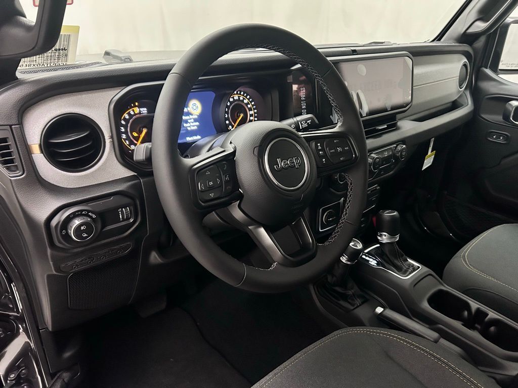 2025 Jeep Gladiator Sport S Portland OR